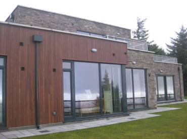 Home exterior wall with Ridge Stone Ambleside profile