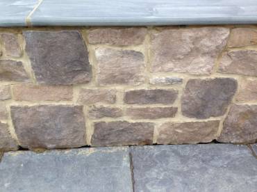 External Feature Wall in the Coarse Face Russet Leaf profile